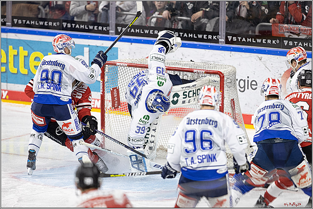 PENNY DEL;  Koelner Haie - Schwenninger Wild Wings; Koeln, 18.01.2023